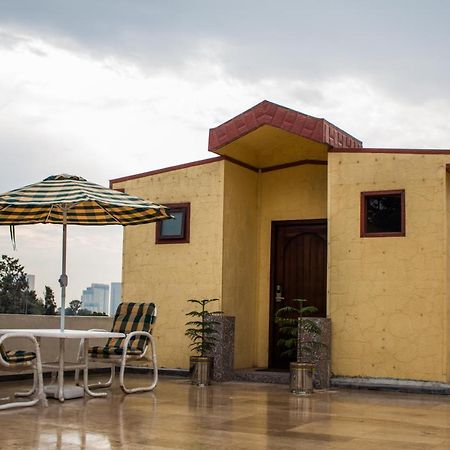 S Chalet Исламабад Экстерьер фото