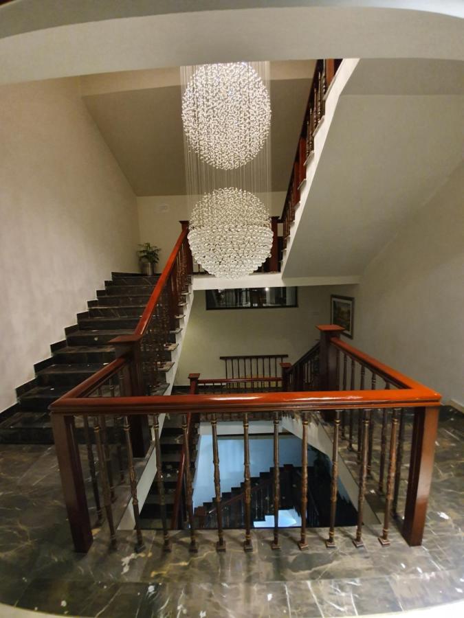 S Chalet Исламабад Экстерьер фото