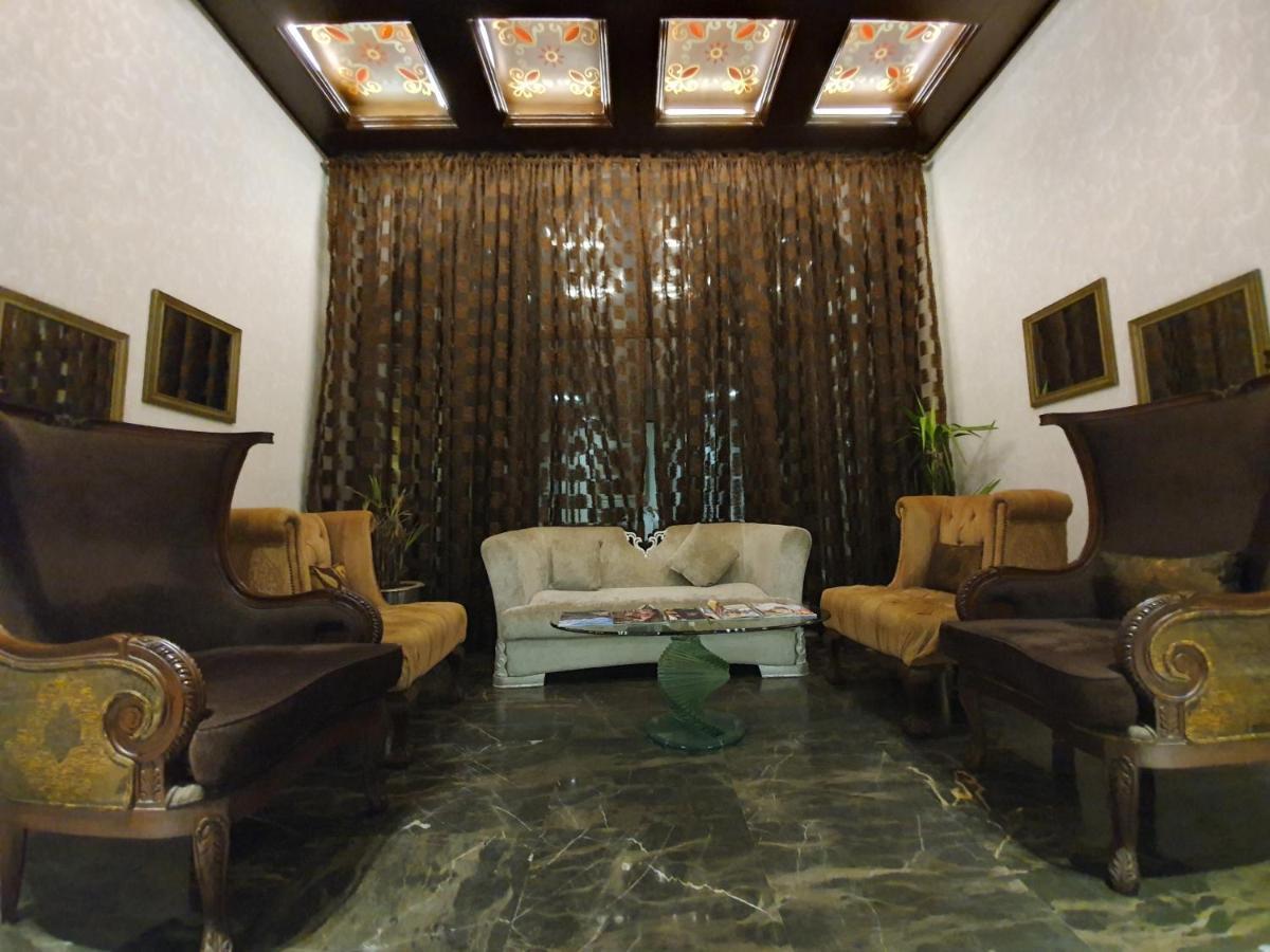 S Chalet Исламабад Экстерьер фото